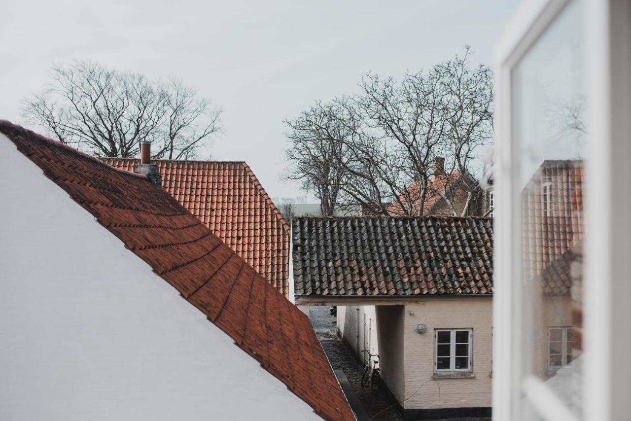 Ærøskøbing Kjobing Manor Bed & Breakfast エクステリア 写真