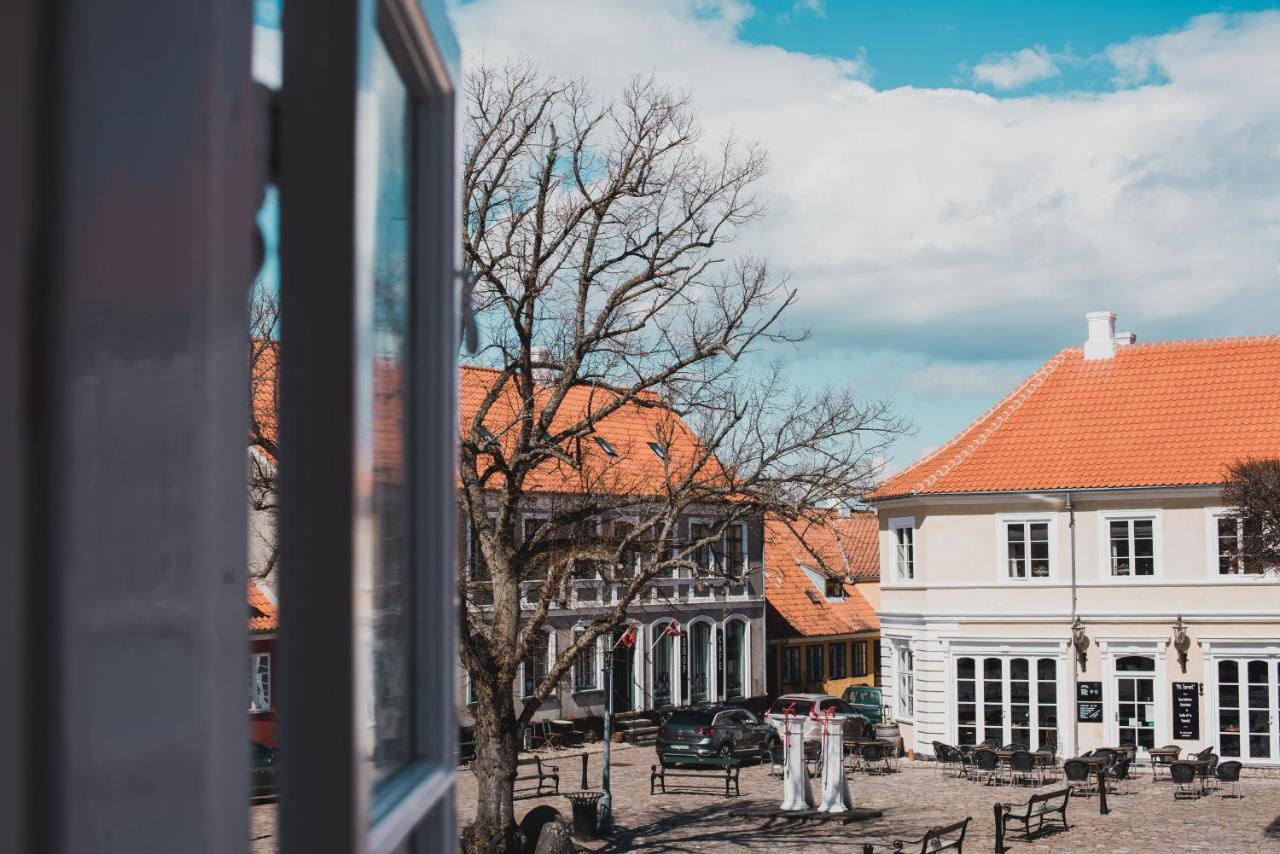 Ærøskøbing Kjobing Manor Bed & Breakfast エクステリア 写真