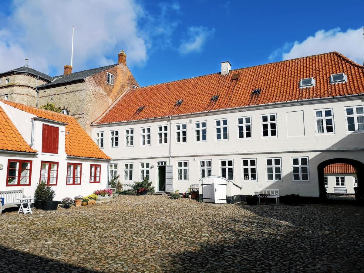 Ærøskøbing Kjobing Manor Bed & Breakfast エクステリア 写真