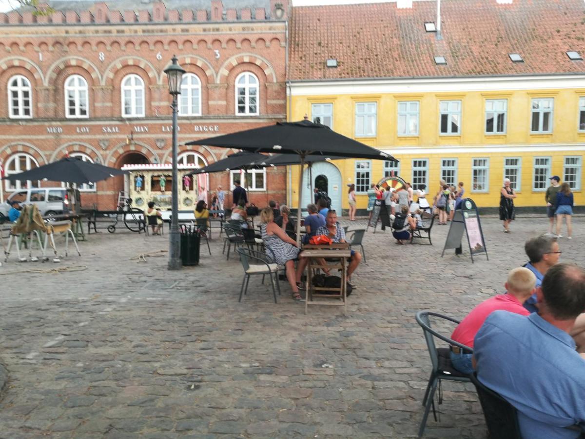Ærøskøbing Kjobing Manor Bed & Breakfast エクステリア 写真